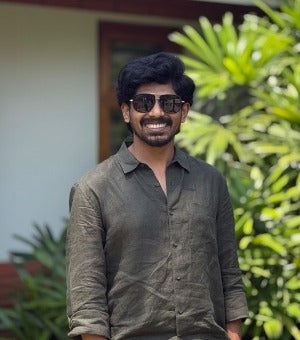 Mr. Razdan Hussain Paramban